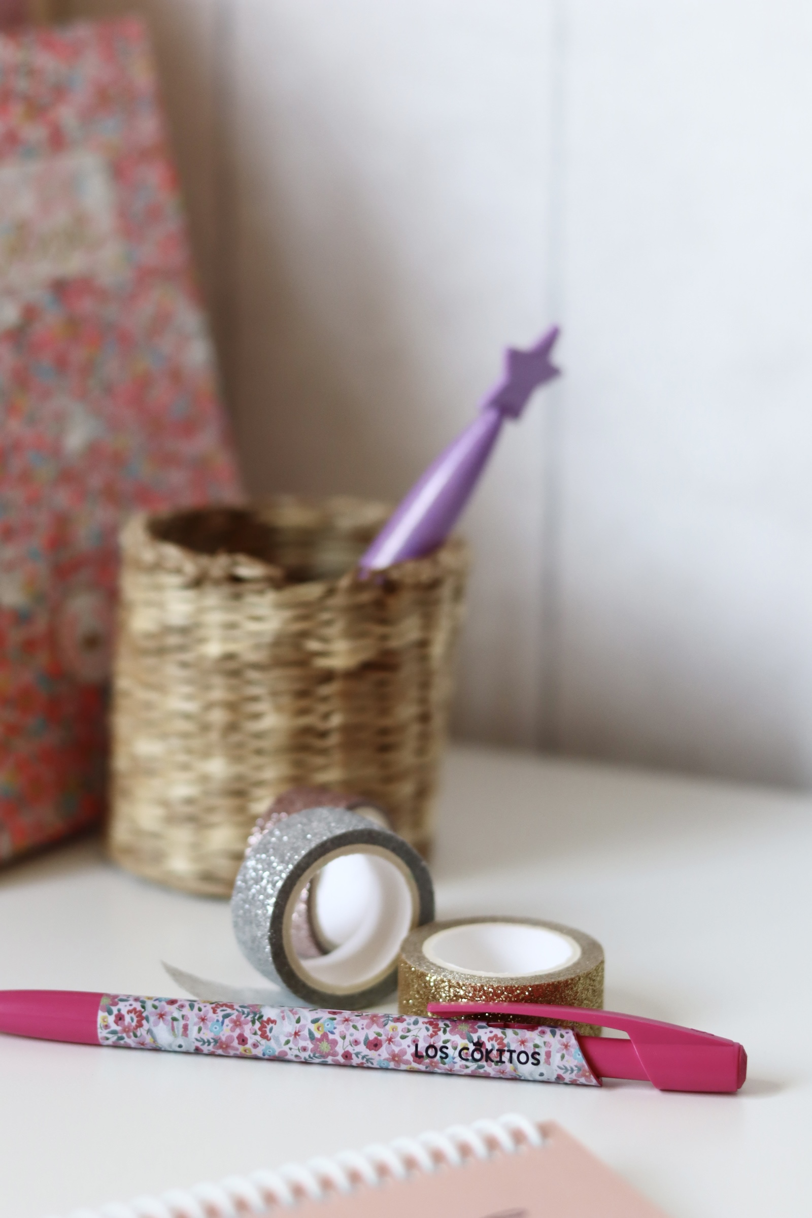 Bloc de notas y bolígrafo Liberty rosa - Imagen 4